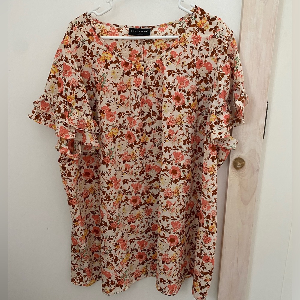Lane Bryant Floral Blouse Sz. 26 L